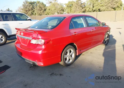 2011 Toyota Corolla S z USA, uszkodzony, nr VIN 2T1BU4EEXBC571352